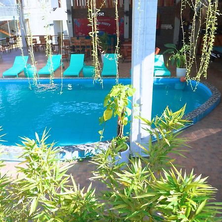 Ha Giang Lotus Hostel Motorbikes Tours 외부 사진