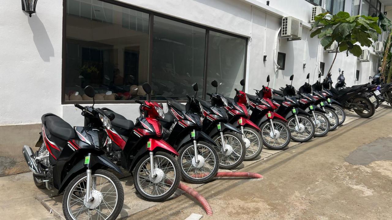 Ha Giang Lotus Hostel Motorbikes Tours 외부 사진