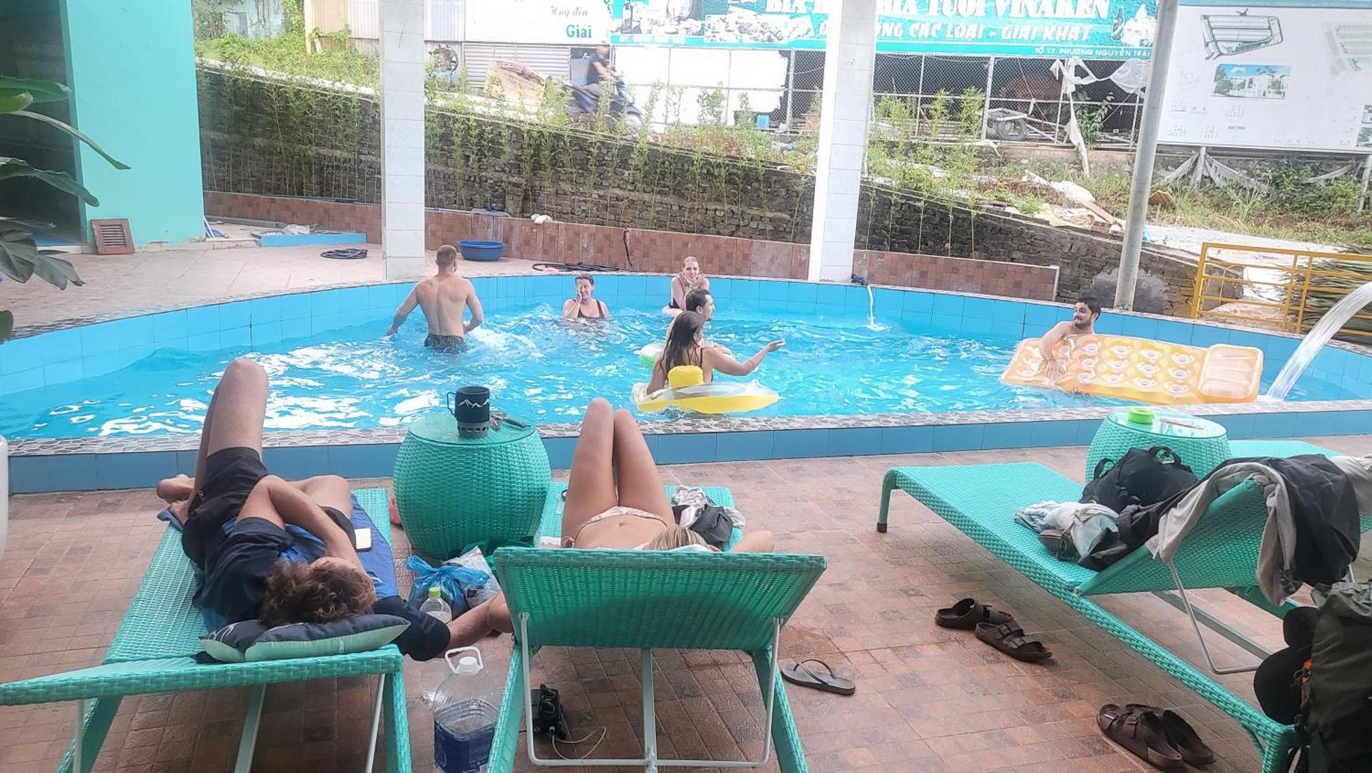 Ha Giang Lotus Hostel Motorbikes Tours 외부 사진